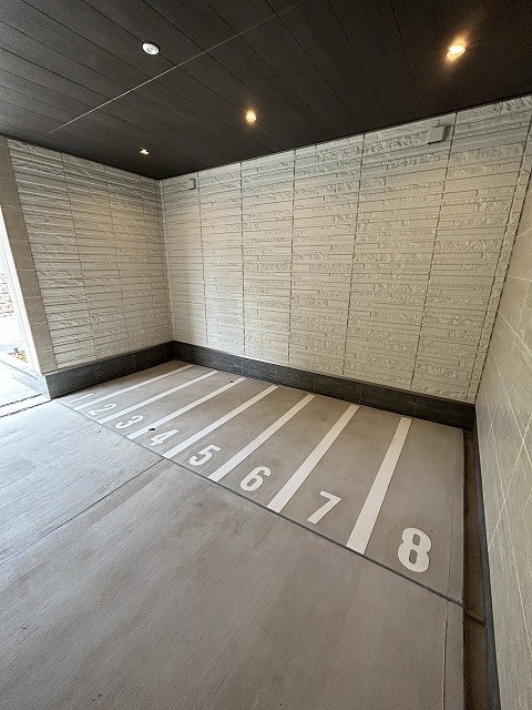 グランフォルトゥーナ羽根木  駐輪場