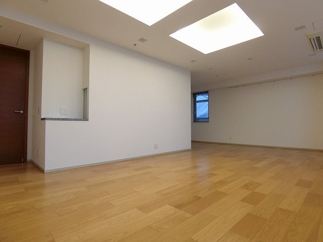 パークハウス三番町 リビング