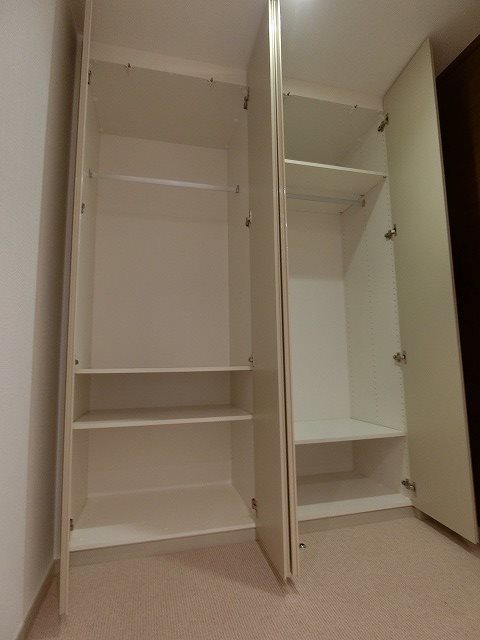 パークハウス三番町 収納