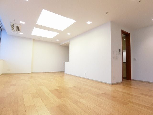 パークハウス三番町 リビング