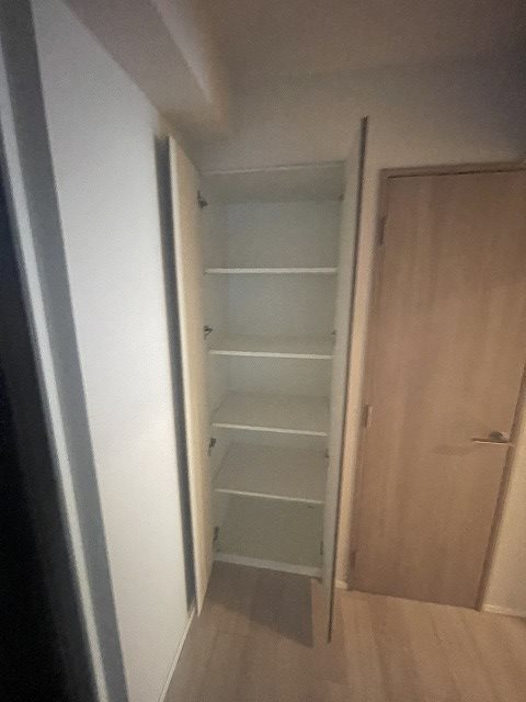 プレミスト京都四条堀川 収納