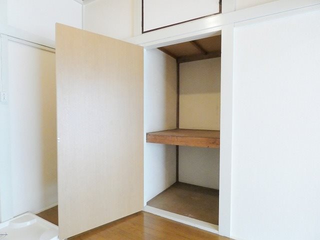 上馬ハイツ 収納