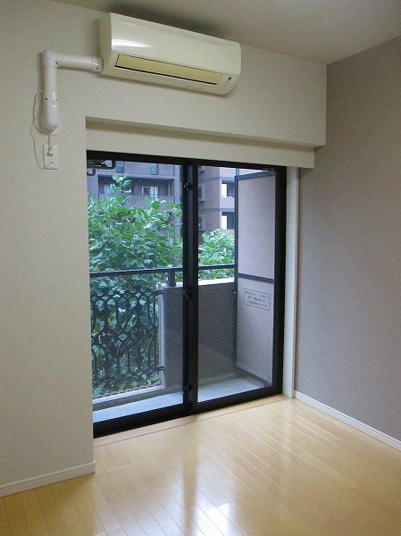グリフィン横浜・桜木町七番館 ベッドルーム