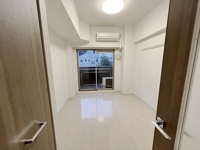 プレサンスSAKAEリバースタイル 内観写真（寝室）