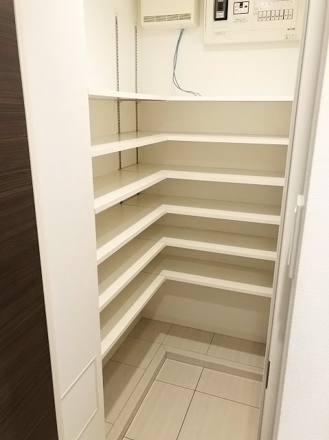 エクセレントシティ文京大塚 内観写真（収納）